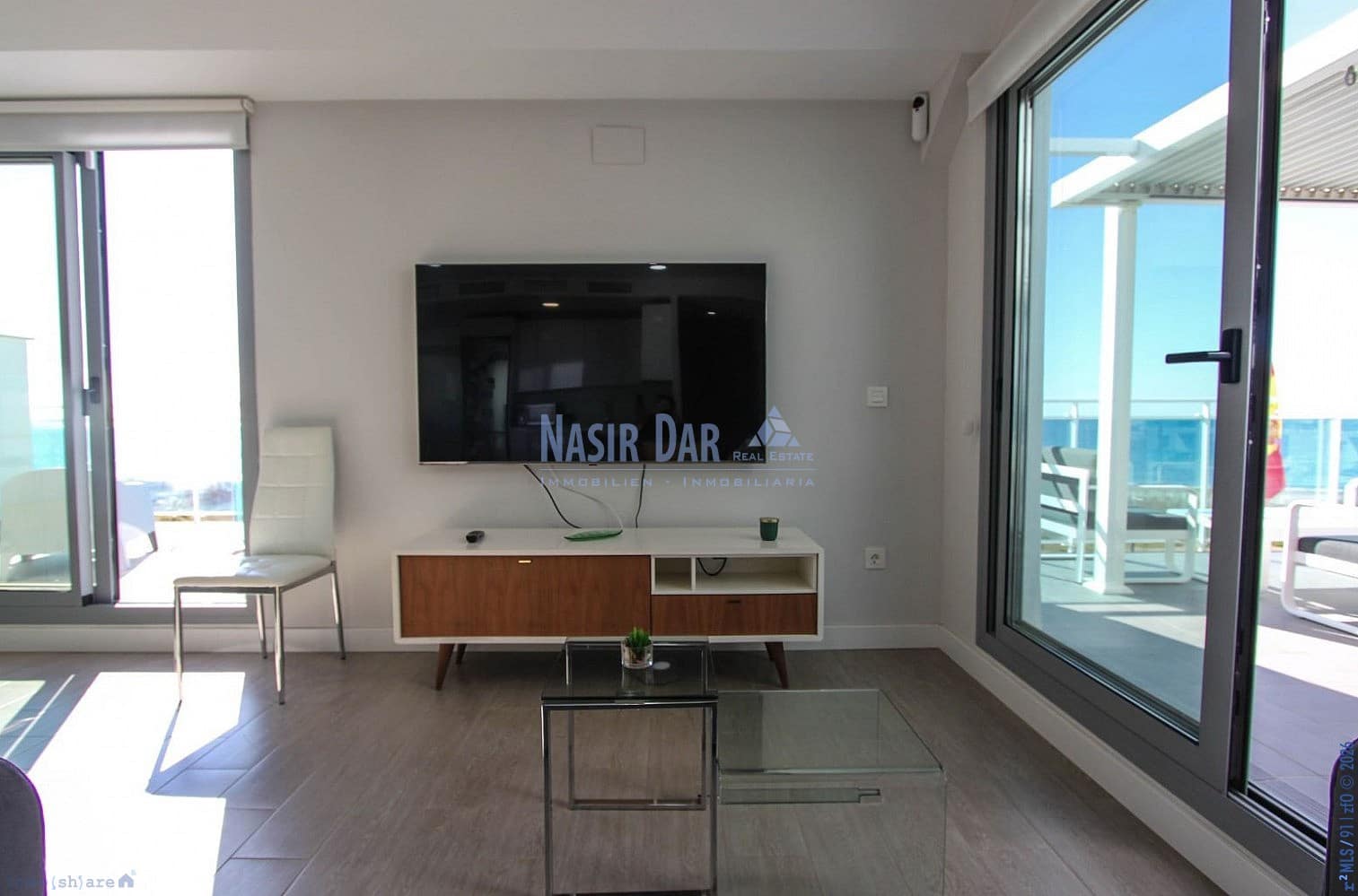 2 soveværelse Lejlighed til salg i El Morche med swimmingpool garage - € 850.000 (Ref: 9751025)