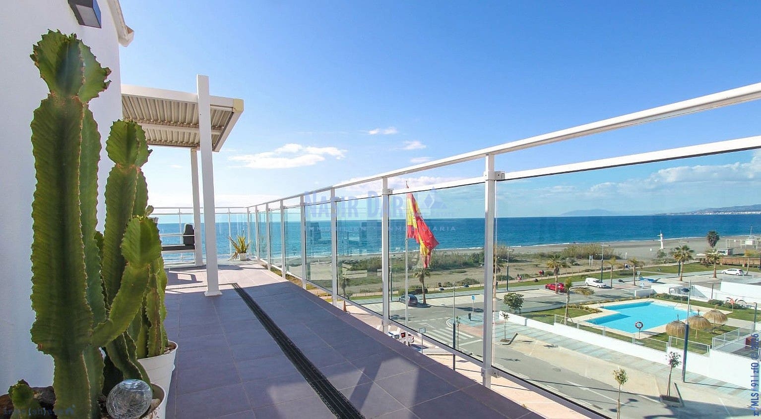 2 soveværelse Lejlighed til salg i El Morche med swimmingpool garage - € 850.000 (Ref: 9751025)