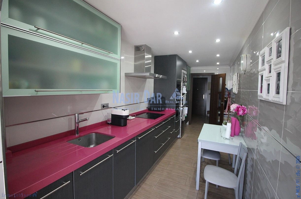 3 soverom Leilighet til salgs i Caleta de Velez - € 289 000 (Ref: 9751026)