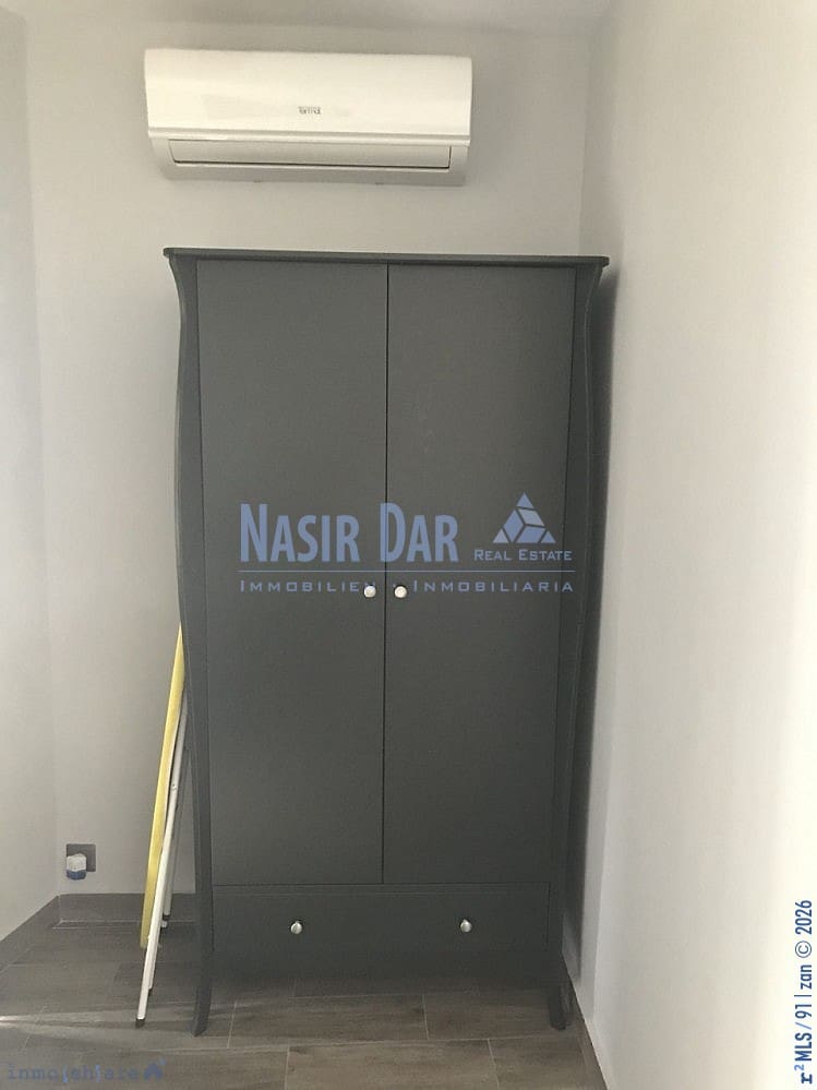 1 makuuhuone Huoneisto myytävänä paikassa Nerja mukana uima-altaan - 215 000 € (Ref: 9751031)