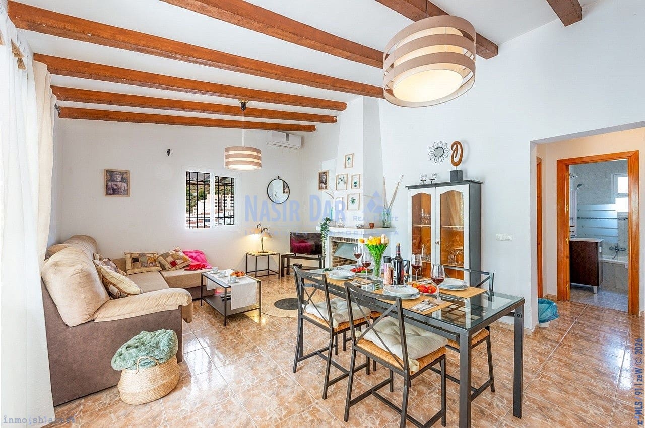 5 bedroom Townhouse for sale in Torrox with pool garage - € 650,000 (Ref: 9751032)