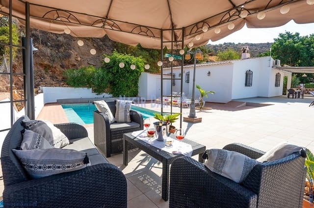 5 soveværelse Byhus til salg i Torrox Pueblo, Torrox med swimmingpool garage - € 650.000 (Ref: 9751032)