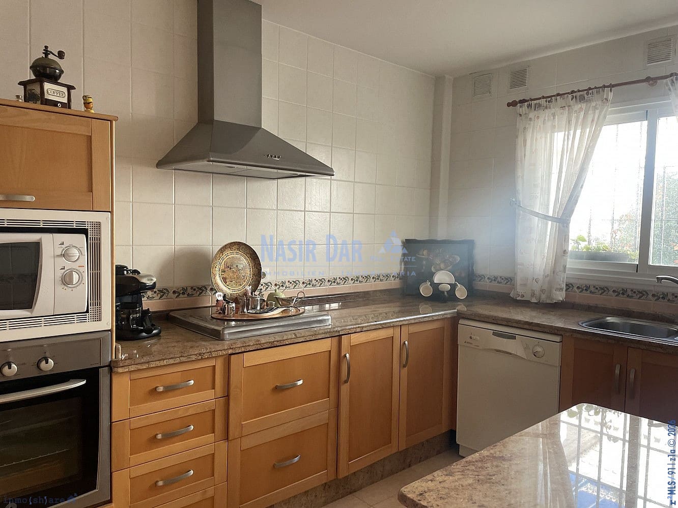 4 sovrum Hus till salu i Torrox-Costa med pool - 490 000 € (Ref: 9751033)