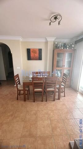 4 soveværelse Byhus til salg i Centro, Nerja med swimmingpool - € 465.000 (Ref: 9751034)