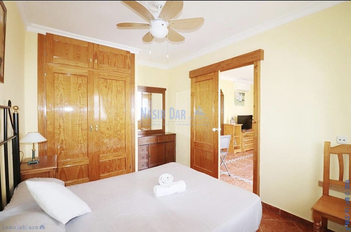 3 soverom Hus til salgs i Nerja med svømmebasseng garasje - € 449 000 (Ref: 9751035)