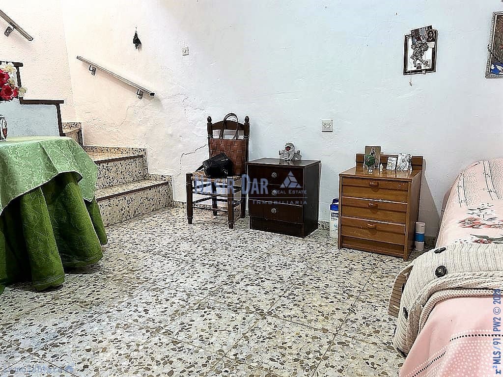5 bedroom Townhouse for sale in Comares - € 134,900 (Ref: 9751037)