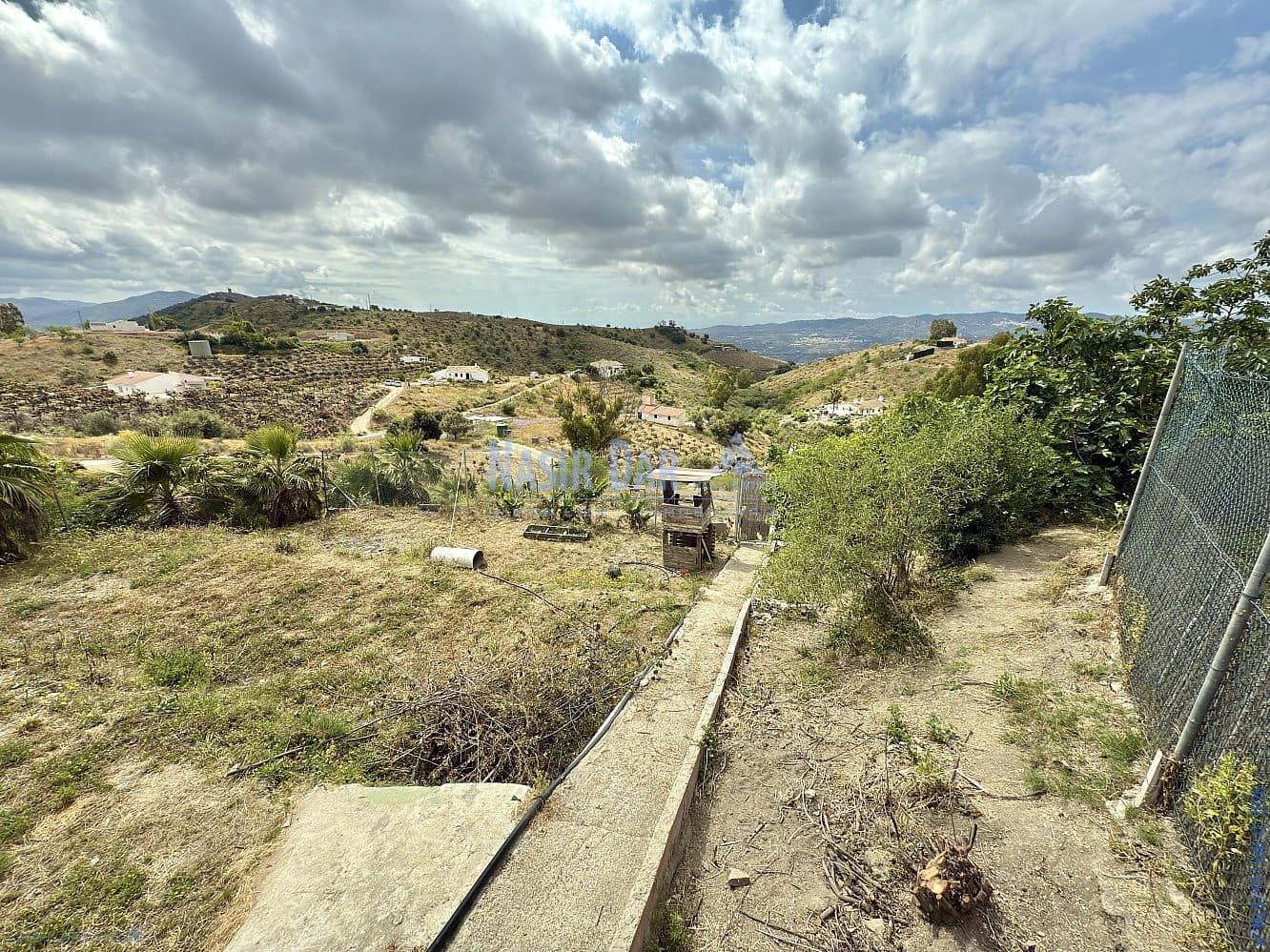 4 slaapkamer Villa te koop in Velez-Malaga - € 325.000 (Ref: 9751045)