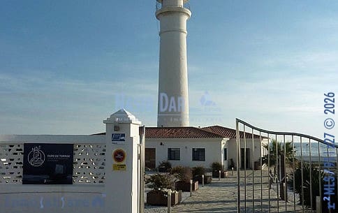 8 sovrum Hus till salu i El Peñoncillo, Torrox - 300 000 € (Ref: 9751049)