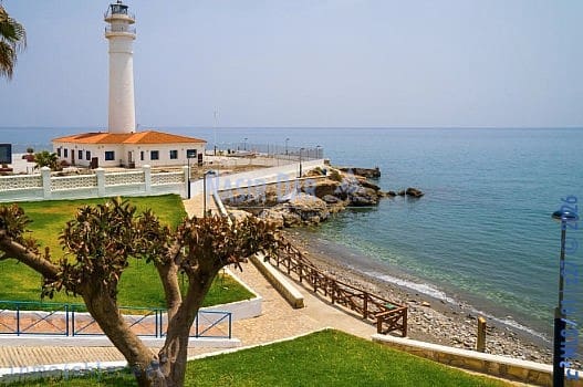 8 sovrum Hus till salu i El Peñoncillo, Torrox - 300 000 € (Ref: 9751049)