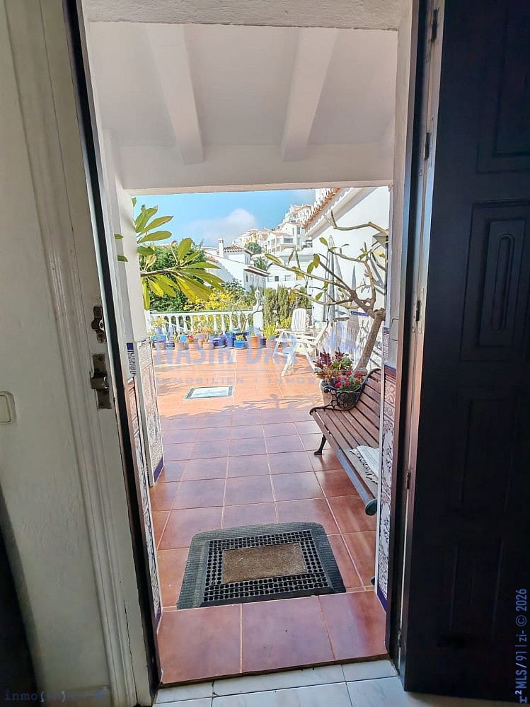 5 soveværelse Byhus til salg i Nerja med swimmingpool garage - € 1.095.000 (Ref: 9751052)