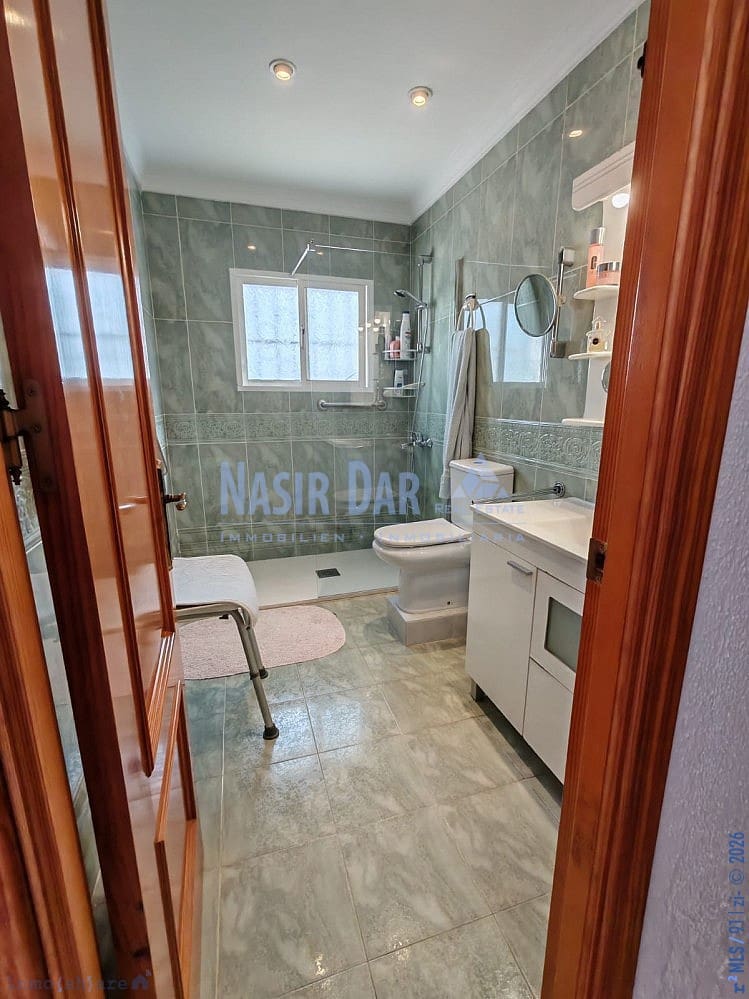 5 soveværelse Byhus til salg i Nerja med swimmingpool garage - € 1.095.000 (Ref: 9751052)