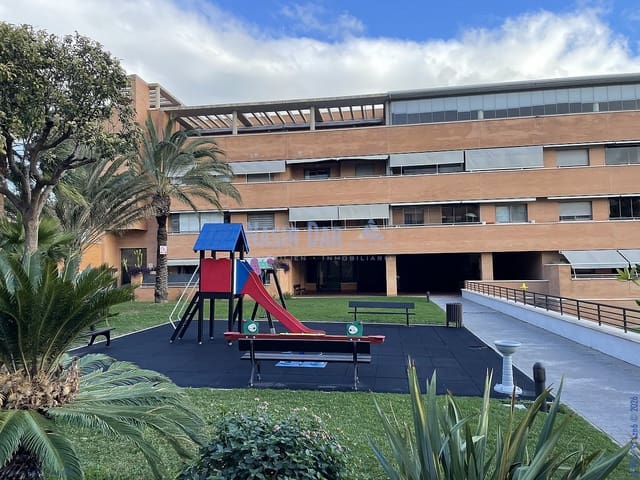 3 sovrum Lägenhet till salu i Torremolinos med pool - 595 000 € (Ref: 9751057)