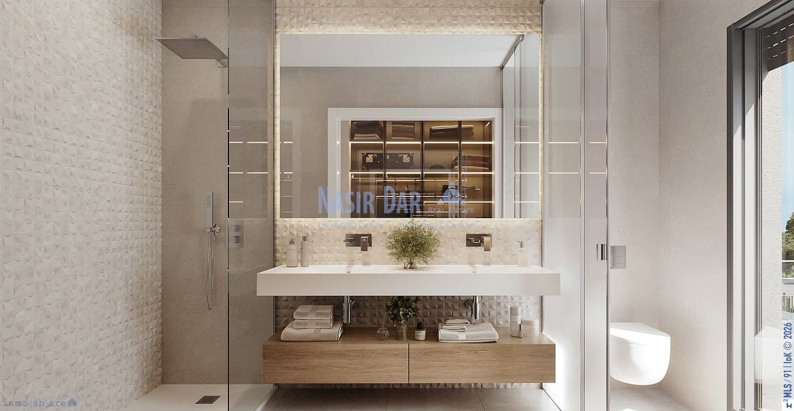 4 quarto Casa em Banda para venda em Alhaurin de la Torre com piscina garagem - 820 000 € (Ref: 9751058)