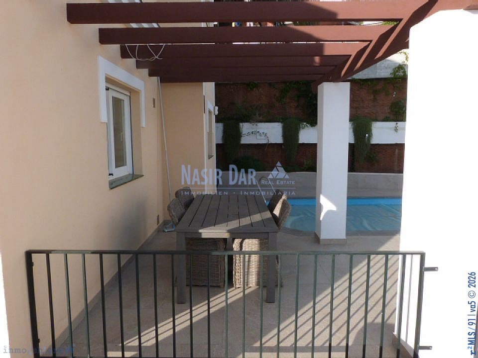 4 chambre Villa/Maison à vendre à Torrox-Costa avec piscine - 650 000 € (Ref: 9751063)