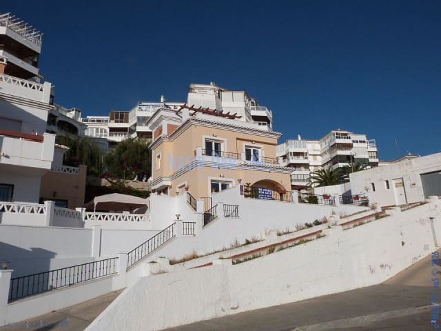 4 chambre Villa/Maison à vendre à El Peñoncillo, Torrox avec piscine - 650 000 € (Ref: 9751063)