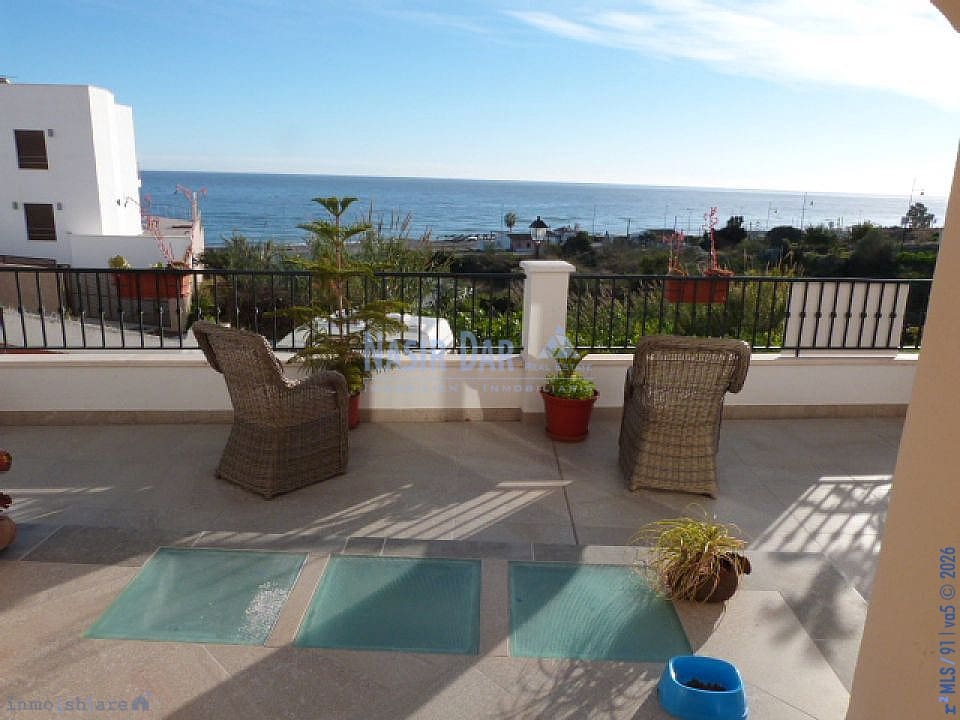 4 chambre Villa/Maison à vendre à Torrox-Costa avec piscine - 650 000 € (Ref: 9751063)