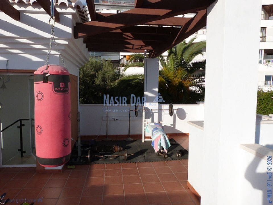 4 chambre Villa/Maison à vendre à Torrox-Costa avec piscine - 650 000 € (Ref: 9751063)