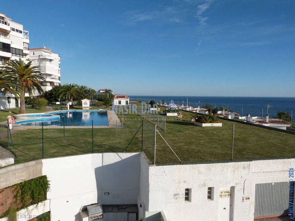 4 chambre Villa/Maison à vendre à Torrox-Costa avec piscine - 650 000 € (Ref: 9751063)