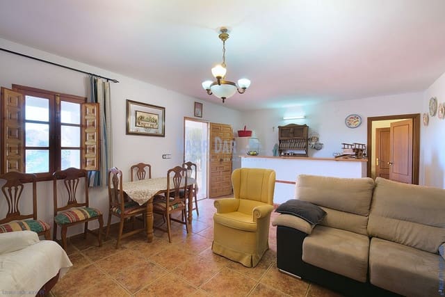 3 soveværelse Villa til salg i Comares med swimmingpool - € 300.000 (Ref: 9751065)