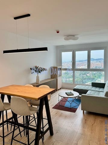 2 soverom Leilighet til salgs i Martiricos, Málaga by med svømmebasseng garasje - € 475 000 (Ref: 9751067)