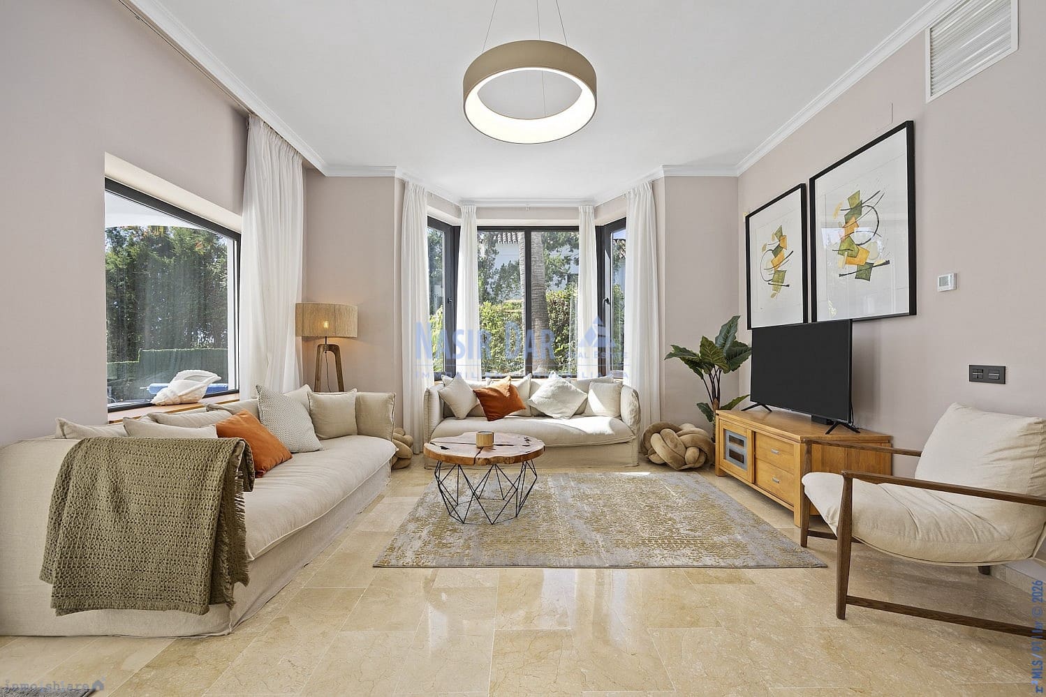 5 makuuhuone Omakotitalo myytävänä paikassa Benahavis mukana uima-altaan 
autotalli - 2 160 000 € (Ref: 9751070)