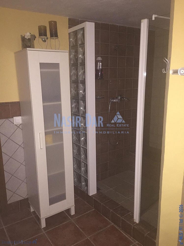 5 quarto Casa em Banda para venda em Nerja com piscina - 750 000 € (Ref: 9751071)