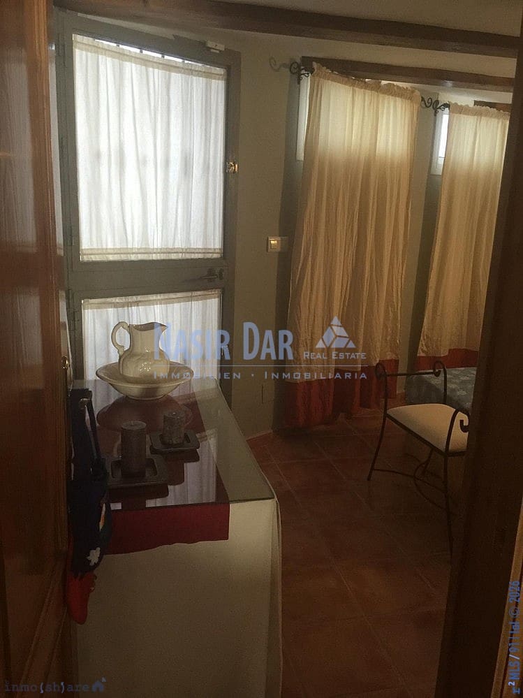 5 quarto Casa em Banda para venda em Nerja com piscina - 750 000 € (Ref: 9751071)
