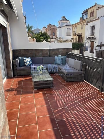5 quarto Casa em Banda para venda em Centro, Nerja com piscina - 750 000 € (Ref: 9751071)