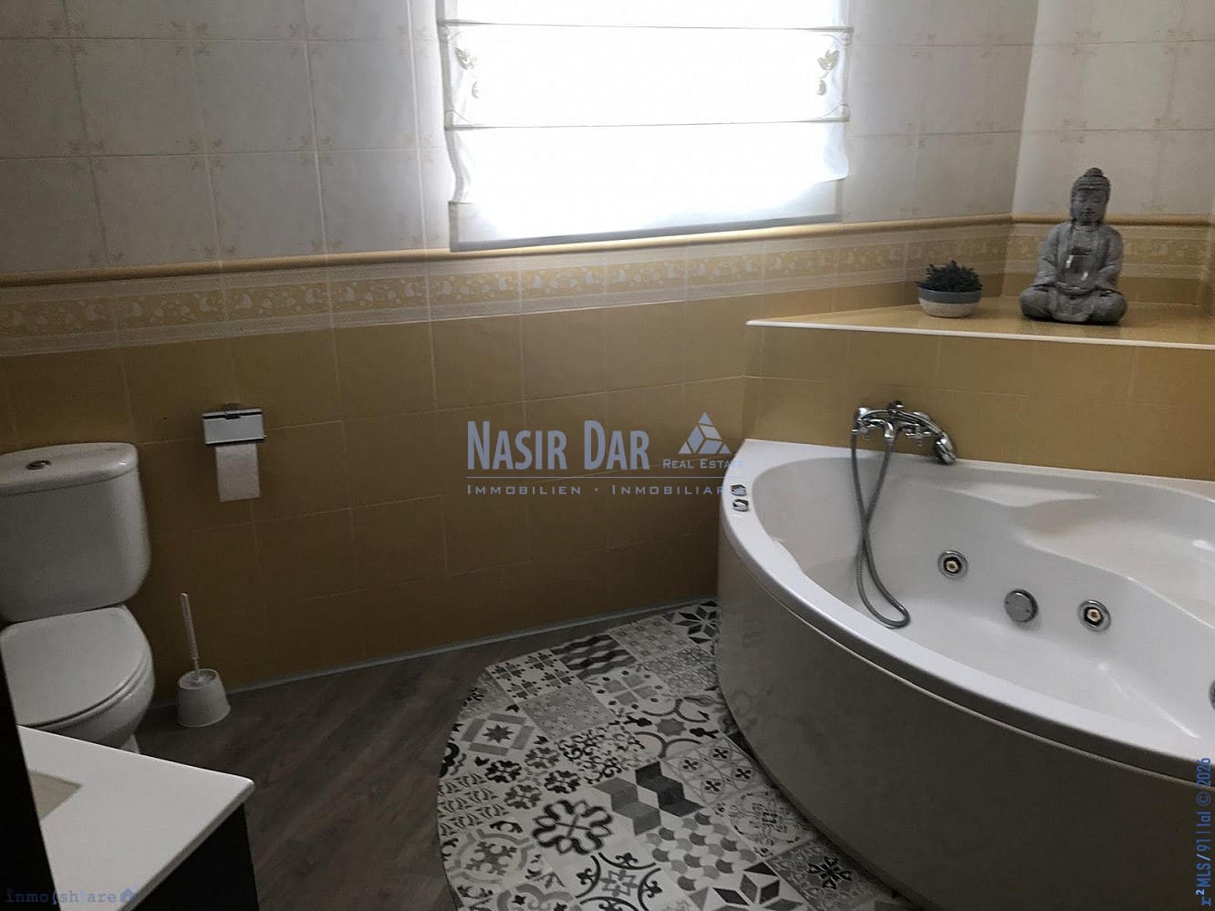 5 quarto Casa em Banda para venda em Nerja com piscina - 750 000 € (Ref: 9751071)