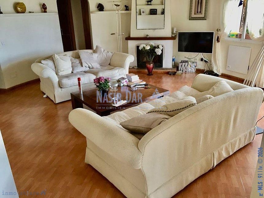 6 bedroom Townhouse for sale in Vinuela with pool garage - € 820,000 (Ref: 9751072)