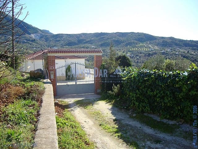 4 slaapkamer Finca/Landhuis te koop in Venta Baja, Alcaucín - € 425.000 (Ref: 9751078)