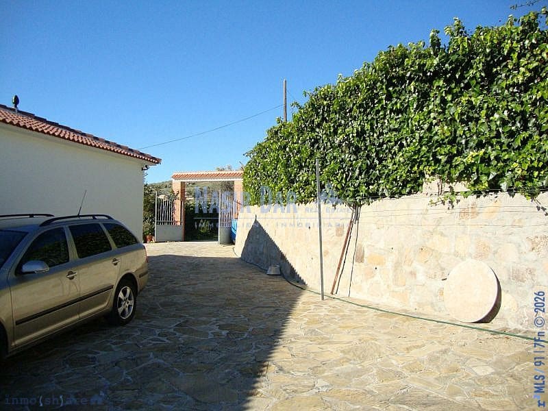 4 bedroom Finca/Country House for sale in Venta Baja - € 425,000 (Ref: 9751078)