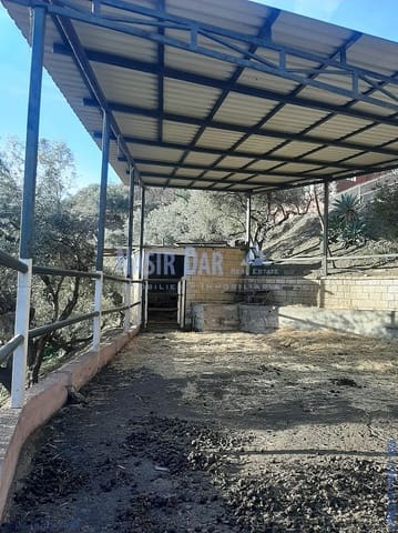 Maalaistalo myytävänä paikassa Torrox Pueblo, Torrox - 90 000 € (Ref: 9751080)