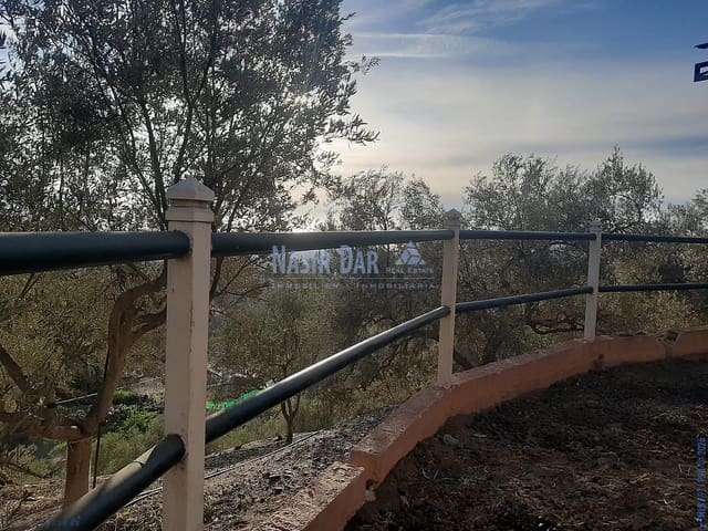 Maalaistalo myytävänä paikassa Torrox Pueblo, Torrox - 90 000 € (Ref: 9751080)