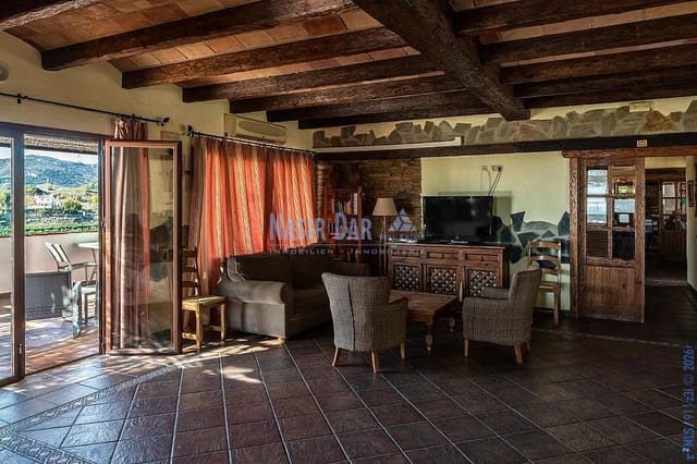 22 soveværelse Hotel til salg i Centro, Nerja - € 6.500.000 (Ref: 9751084)