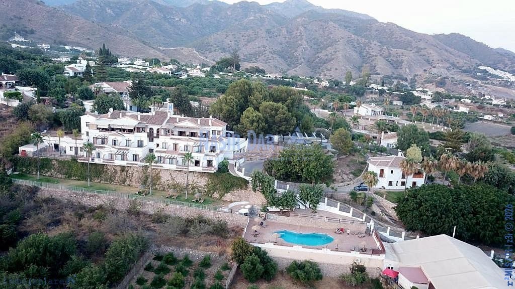 22 soveværelse Hotel til salg i Nerja - € 6.500.000 (Ref: 9751084)