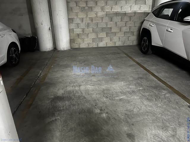 Autotalli myytävänä paikassa El Peñoncillo, Torrox - 27 000 € (Ref: 9753506)