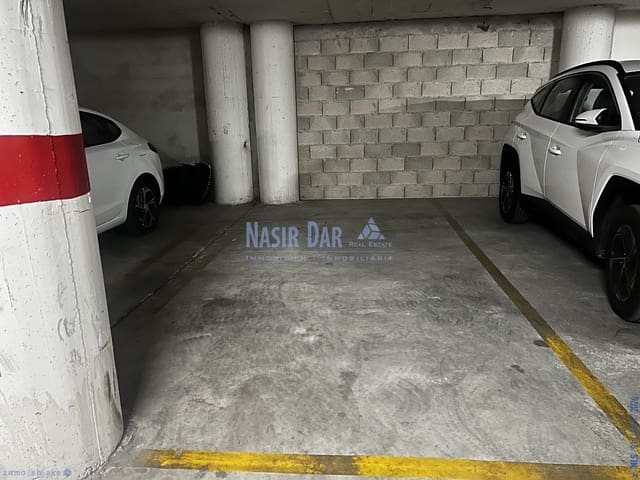 Autotalli myytävänä paikassa El Peñoncillo, Torrox - 27 000 € (Ref: 9753506)