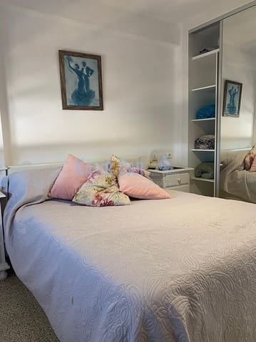 2 slaapkamer Appartement te koop in Centro, Nerja - € 360.000 (Ref: 9761387)