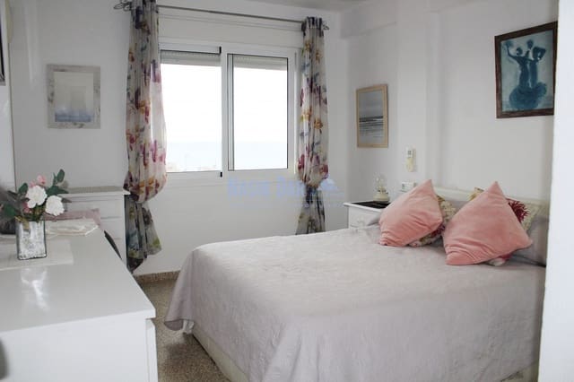 2 slaapkamer Appartement te koop in Centro, Nerja - € 360.000 (Ref: 9761387)