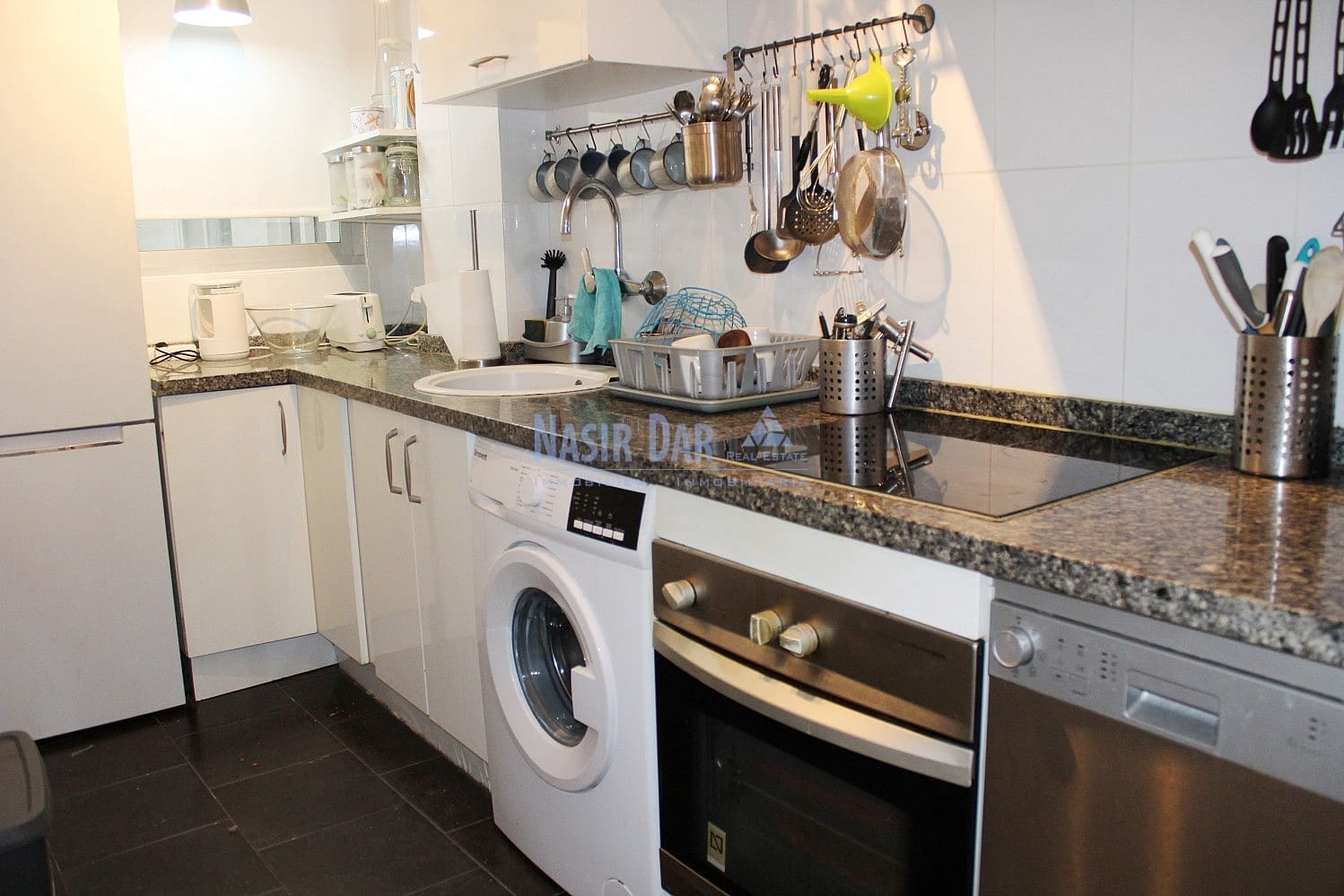 2 slaapkamer Appartement te koop in Nerja - € 360.000 (Ref: 9761387)