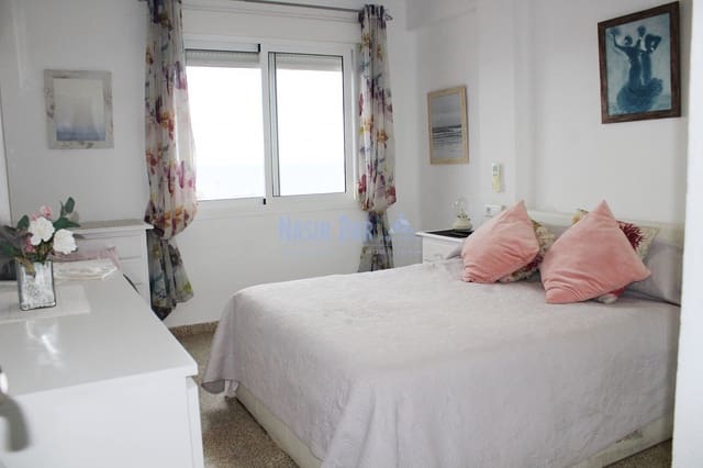 2 slaapkamer Appartement te koop in Centro, Nerja - € 360.000 (Ref: 9761387)