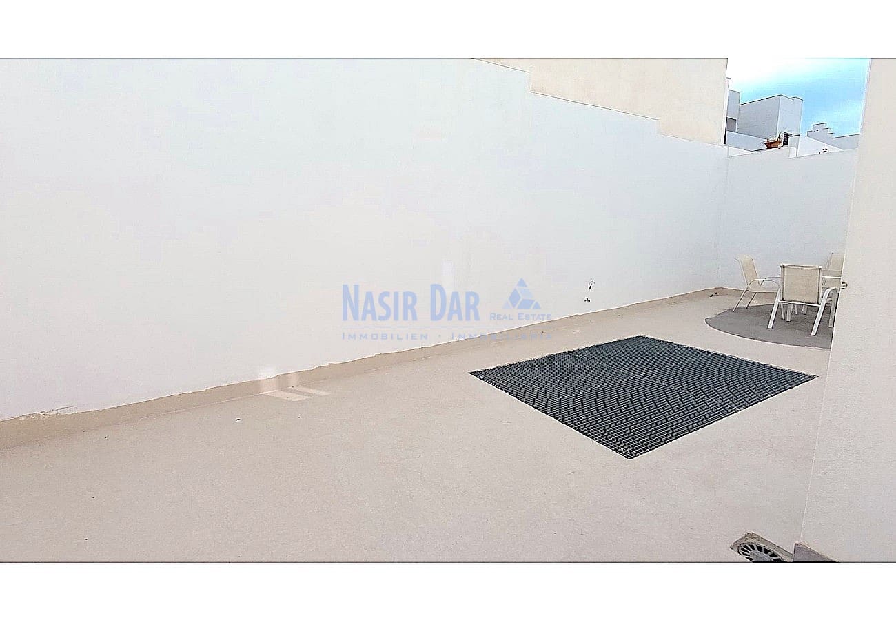 4 sypialnia Dom szeregowy na sprzedaż w Nerja z basenem - 780 000 € (Ref: 9816372)