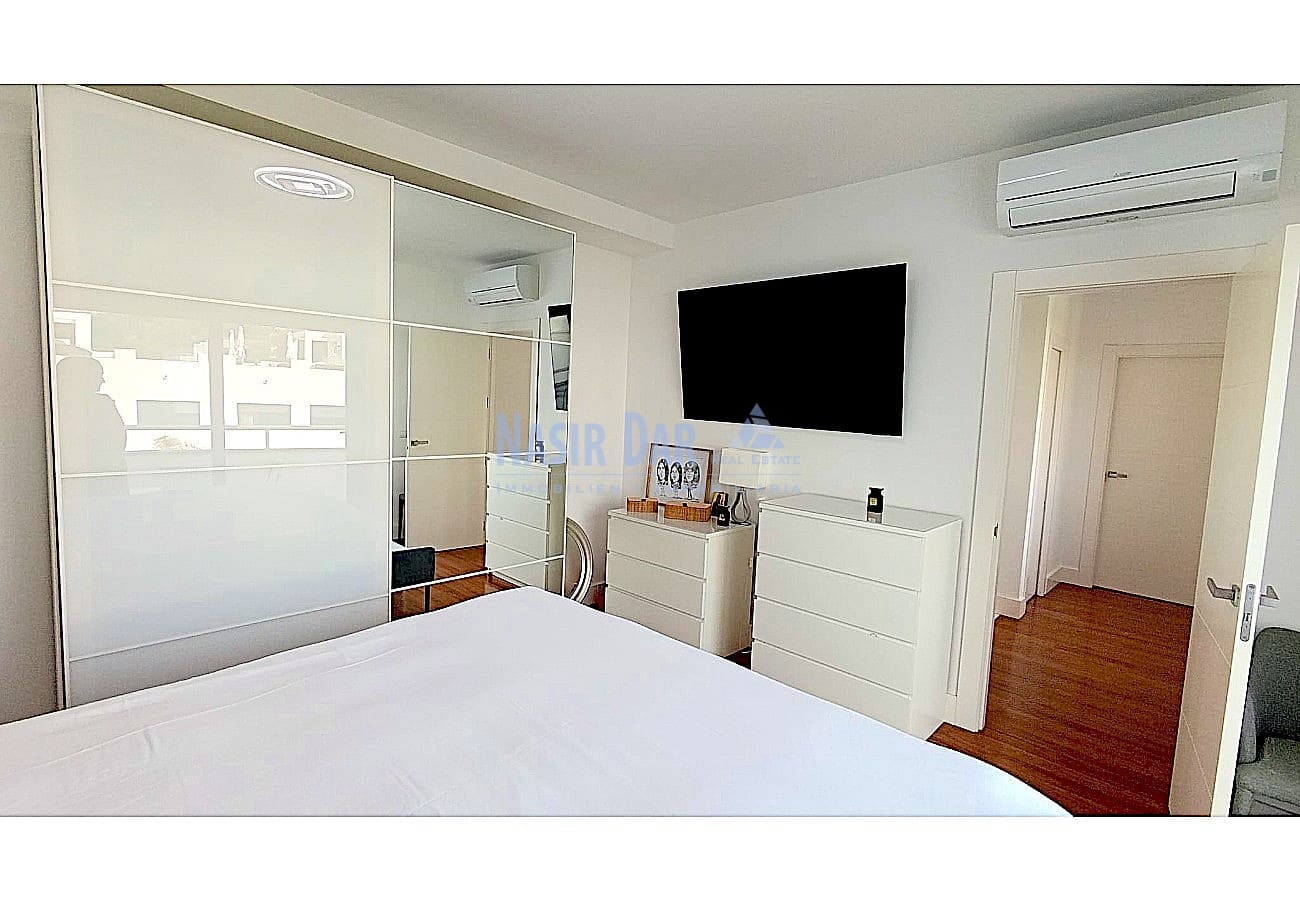 4 sypialnia Dom szeregowy na sprzedaż w Nerja z basenem - 780 000 € (Ref: 9816372)