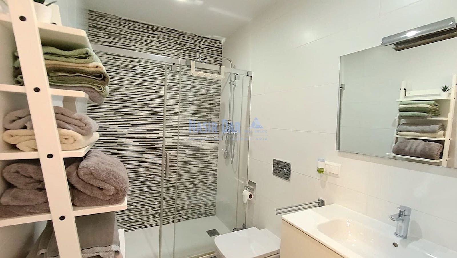 4 sypialnia Dom szeregowy na sprzedaż w Nerja z basenem - 780 000 € (Ref: 9816372)