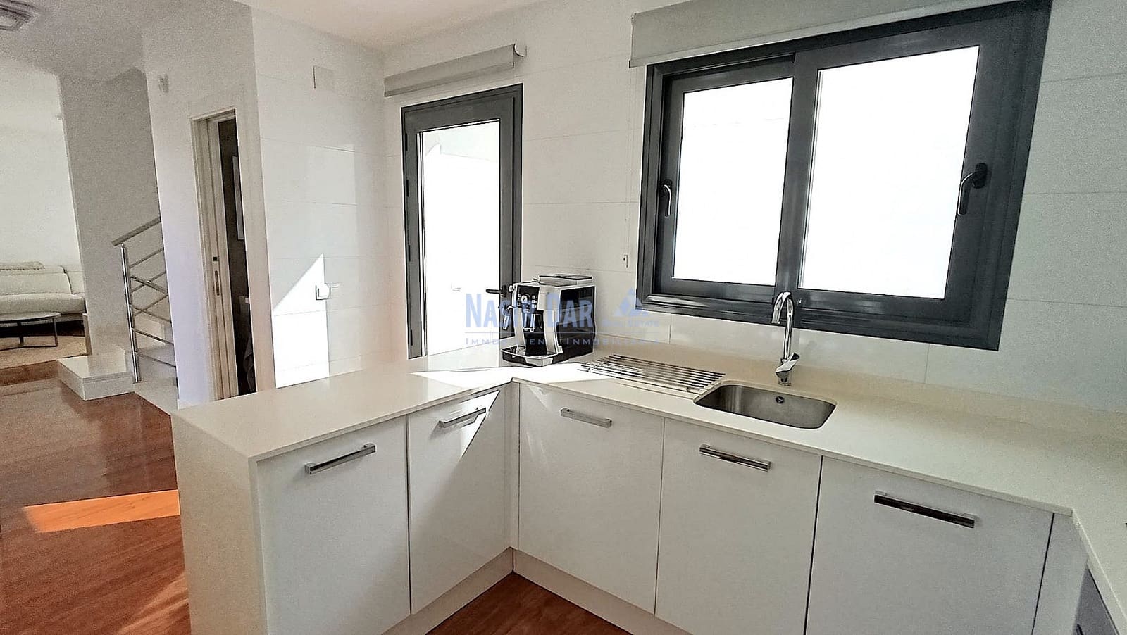 4 sypialnia Dom szeregowy na sprzedaż w Nerja z basenem - 780 000 € (Ref: 9816372)
