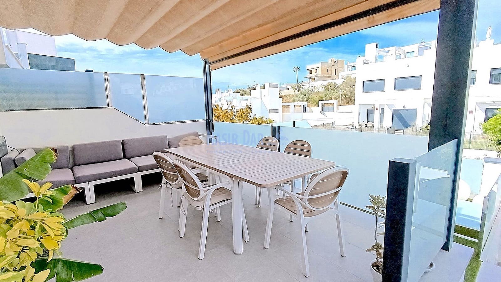 4 sypialnia Dom szeregowy na sprzedaż w Nerja z basenem - 780 000 € (Ref: 9816372)