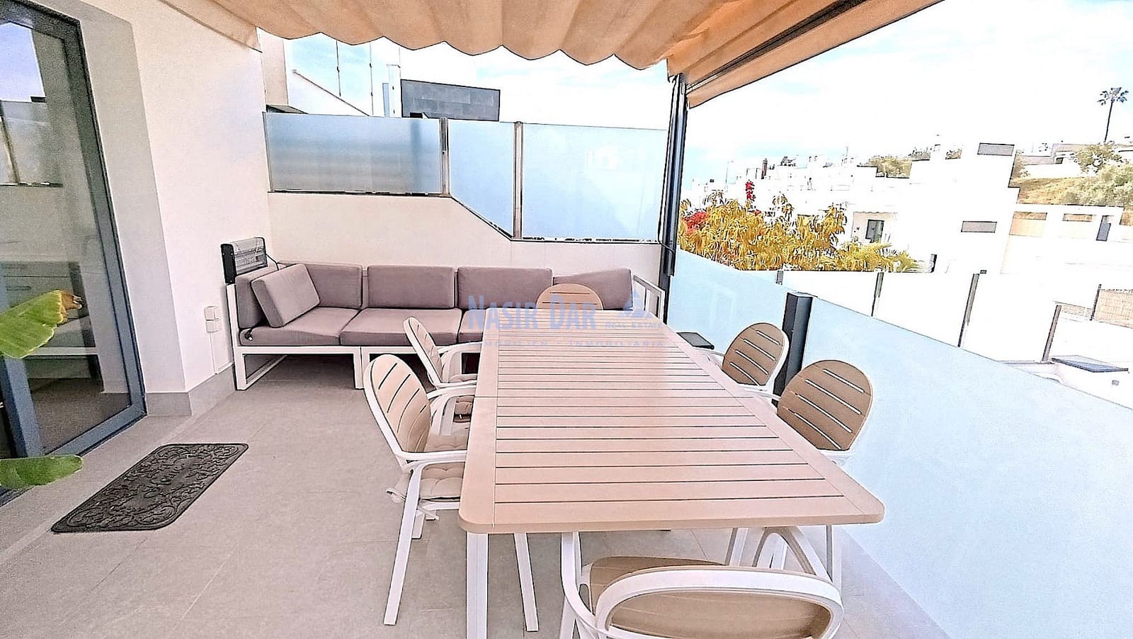 4 sypialnia Dom szeregowy na sprzedaż w Nerja z basenem - 780 000 € (Ref: 9816372)