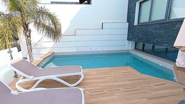 4 sypialnia Dom szeregowy na sprzedaż w Centro, Nerja z basenem - 780 000 € (Ref: 9816372)