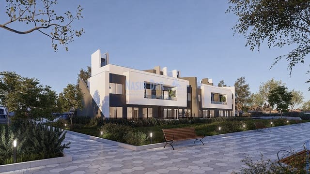 Solar/Parcela en Torre del Mar, Vélez-Málaga en venta - 135.000 € (Ref: 9832744)